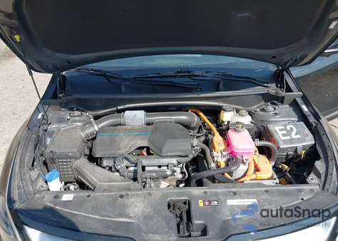 2023 Kia Sportage Hybrid Sx-Prestige from USA, damaged, VIN KNDPXCAG8P7075943